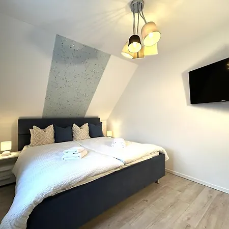 Vakantiehuis Ostseeluft - Doppelhaus Fuer 8 Personen *